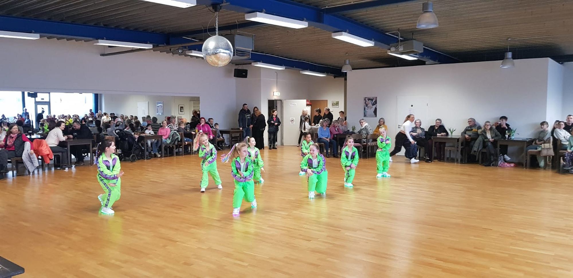 Tag der offenen Tür der Tanzsportabteilung
